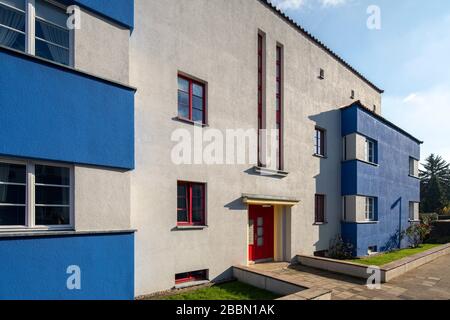 Kelle, Wohnungssiedlung italienischer Garten von Otto Haesler, 1925 Fertiggestelt, Sechsfamilienhaus, Straßenseite Stockfoto