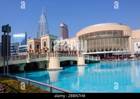 Der Dubai Fountain, Burj Khalifa Lake Stockfoto