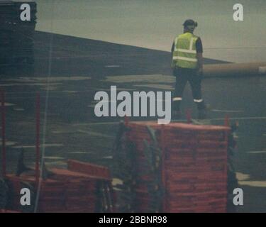 Glasgow, Großbritannien. April 2020. Abgebildet: Die neue medizinische Einrichtung des NHS Schottland, die auf dem Scottish Events Campus (SEC) in Glasgow eingerichtet wird, soll NHS Louisa Jordan heißen, nachdem Gesundheitsministerin Jeane Freeman angekündigt hat, dass das temporäre Krankenhaus nach Schwester Louisa Jordan benannt wird. Eine Krankenschwester aus dem ersten Weltkrieg, die im aktiven Dienst in Serbien im Jahr 1915 starb. Aufgrund der Coronavirus (COVID-19)-Pandemie ordnete Nicola Sturgeon - erster Schottland-Minister und Boris Johnson - britischer Premierminister strenge Sperrmaßnahmen an, die die Menschen dazu aufforderten, zu Hause zu bleiben. Gutschrift: Colin Fisher/Alamy leben Nachrichten. Stockfoto