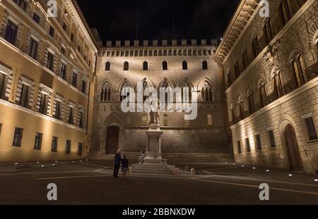 Das Denkmal von sallustio bandini auf siena Stockfoto