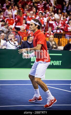 NOVI SAD - 31. JANUAR: ROGER FEDERER aus der Schweiz beim Davis-Cup-Spiel zwischen Serbien und der Schweiz, 31. Januar 2014, Novi Sad, Serbien Stockfoto