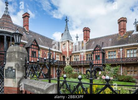 John Foster, Bürgermeister von Bristol, gründete 1485 das Almshouse. Colston Street, Bristol Stockfoto