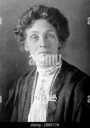 Die englische Suffragiistin und politische Aktivistin Emmeline Pankhurst (1858-1928), Vorsitzende der britischen Frauenwahlrechtsbewegung Ca. 1912 Stockfoto