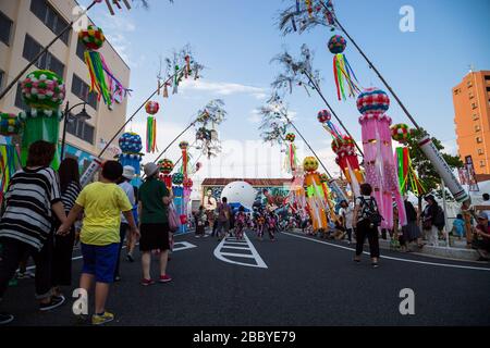 Aschi, JAPAN - 6. August 2016: Anjo Tanabata Festival. Anjo Tanabata Festival Feiern in Aichi am 6. August 2016. Stockfoto