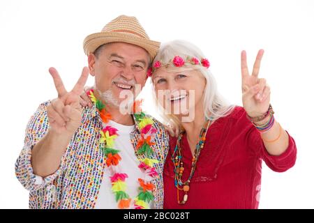 Älteres Paar über weißem Hintergrund Stockfoto