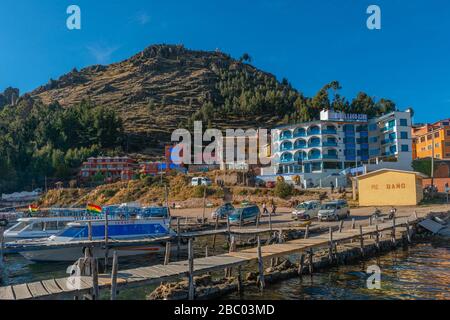 Strand von Copacabana, Titicacasee, Anden Mountains, Department La Paz, Bolivien, Lateinamerika Stockfoto