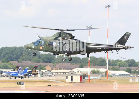 Der belgische Hubschrauber Agusta A109BA Hirundo auf der Royal International Air Tattoo RIAT 2018 in RAF Fairford, Gloucestershire, U Stockfoto