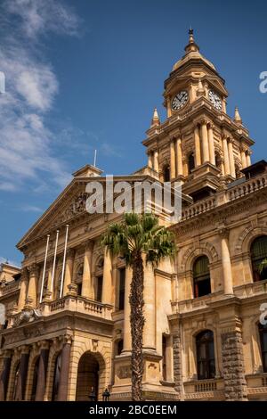 Südafrika, Kapstadt, Darling Street, Rathaus, façade und Uhrturm Stockfoto