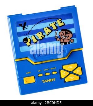 Vintage Tandy/Radio Shack 'Pirate' (60-9118) tragbares elektronisches Spiel mit Doppelbildschirm aus dem Jahr 1989. Stockfoto