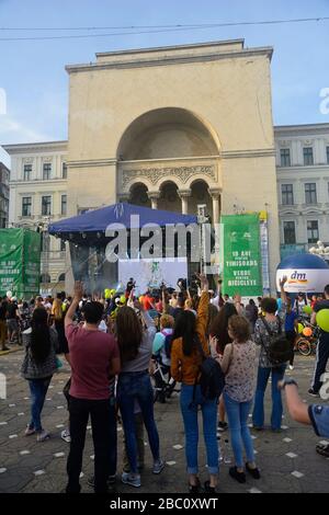 Piata Victoriei Timisoara Kreis Timis Rumanien Stockfotografie Alamy