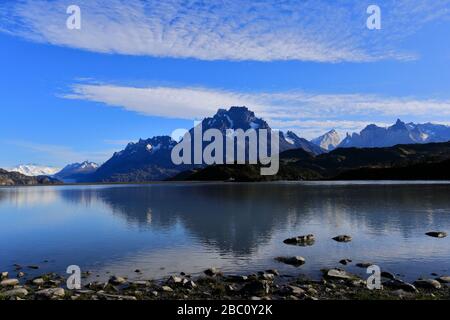 Blick über Lago Gray, den Nationalpark Torres del Paine, die Region Magallanes, Patagonien, Chile Stockfoto