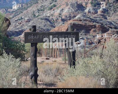 Holzschild auf dem Grafton Cemetery, Grafton Geisterstadt, Utah. Stockfoto