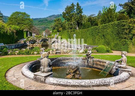 Brunnen im Garten der Villa Barbarigo, einer ländlichen Villa aus dem 17. Jahrhundert, die von der venetianischen Familie der Barbarigo erbaut wurde Stockfoto