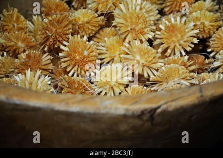 Handwerklich getrocknete Blumen Nahaufnahme Stockfoto