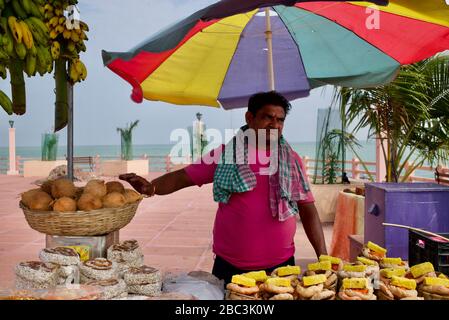 Stallhalter am Kalijai Tempel, Chilika See, Odisha, Indien Stockfoto