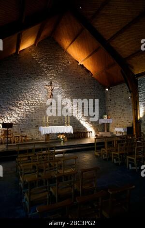 Innenansicht von Chapelle Notre Dame de la perseverance.Barbizon.seine-et Marne.France Stockfoto