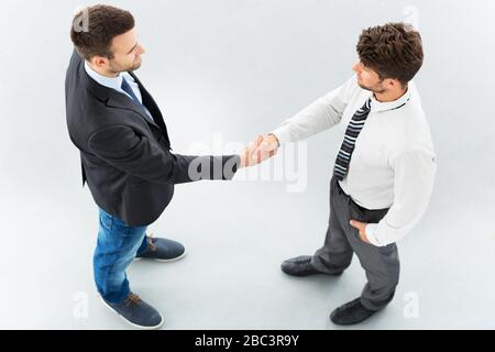 Geschäftsleute arbeiten zusammen Stockfoto