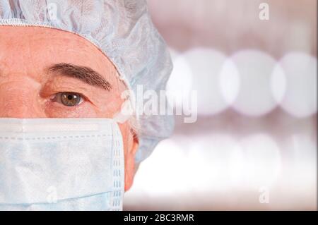 Gesicht Nahaufnahme des Arztes mit Gesichtsmaske Stockfoto
