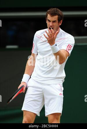 Großbritanniens Andy Murray reagiert in seinem Spiel gegen Kroatiens Marin Cilic Stockfoto