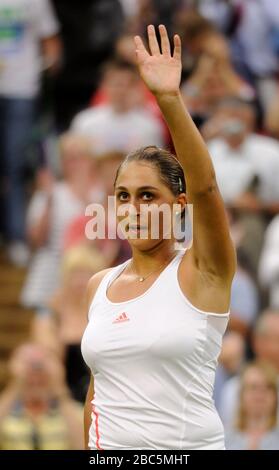 Österreichs Tamira Paszek feiert den Sieg gegen die dänische Caroline Wozniacki Stockfoto