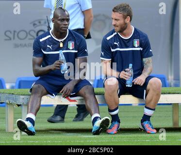 Italiens Mario Balotelli beim Training im Olympiastadion in Kiew vor ihrem Endspiel gegen Spanien Stockfoto