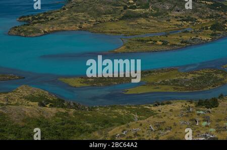 Lago El Toro Torres Del Paine National Park Blue Azul Turquoise River Lake von oben Stockfoto