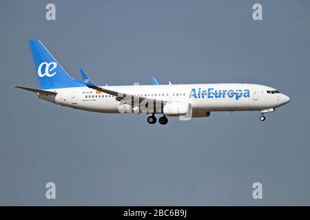EC-LYR Air Europa Boeing 737 Next Generation / Max - MSN 36595 fotografiert am Flughafen Malpensa, Mailand, Italien Stockfoto