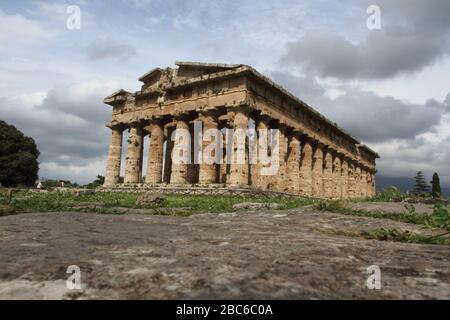 Capaccio, Italien - 26. April 20014: Der Tempel des Neptun oder Poseidon Stockfoto