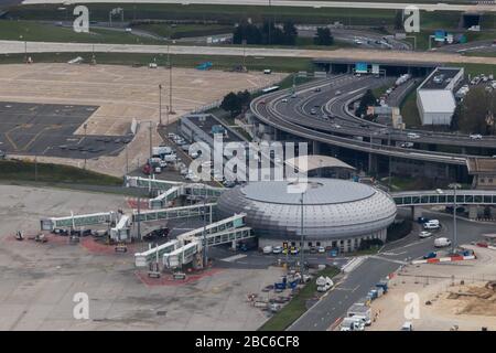 Paris, Frankreich. März 2020. Fast leerer Flughafen Paris Charles de Gaulle vor der Coronavirus-Krise in Frankreich Stockfoto