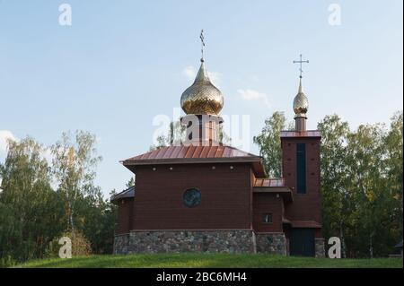 Orthodoxe Kirche aus Holz in Bobrowniki, Wodlaskie, Polen Stockfoto