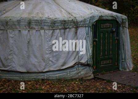 Mongolische Jurte Nomad Nomadic Shelter Tent Wetland Centre, Queen Elizabeth's Walk, Barnes, Richmond, London, SW13 9WT Stockfoto