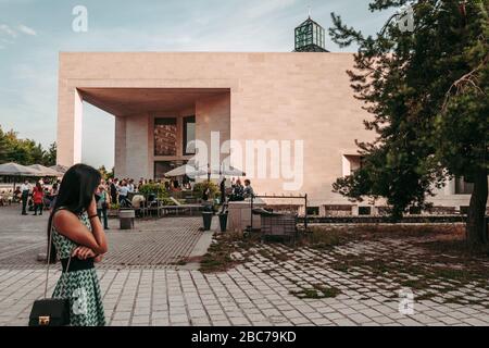 LUXEMBURG/JULI 2019: Museum für moderne Kunst in Kirchberg Stockfoto