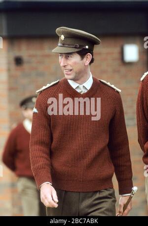 HRH Prince of Wales, Prince Charles als Colonel-in-Chief besucht das Cheshire Army Regiment, England 1988 Stockfoto