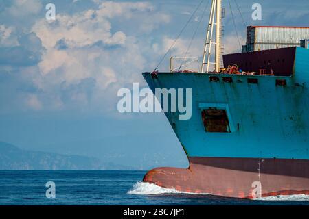 Große Container Schiffsbug Nahaufnahme Detail Stockfoto