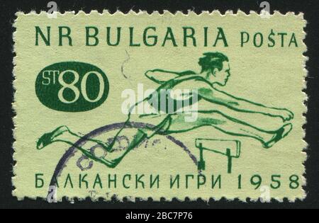 BULGARIEN - CIRCA 1958: Stempel, gedruckt von Bulgarien, zeigt Läufer, ca. 1958. Stockfoto