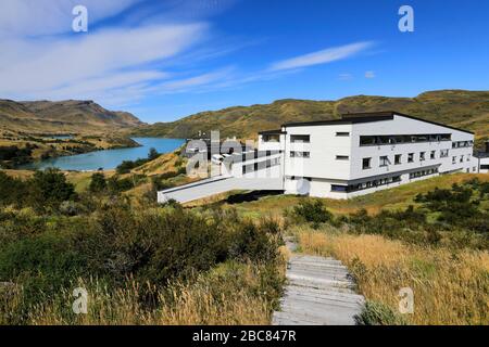 Das Explora Patagonia Hotel Salto Chico, Lago Pehoe, Torres de Paine, Region Magallanes, Patagonien, Chile Stockfoto