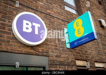 EE-Mobilfunknetz - Außenlogo/Beschilderung - London Stockfoto