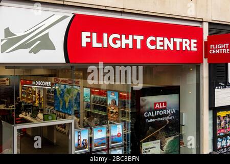 Flight Center: Australisches multinationales Reisebüro für Hochstraßen Stockfoto