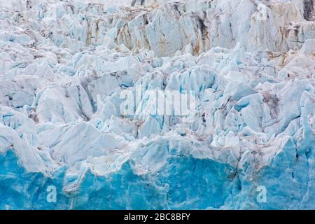 Smeerenburgbreen, kalbenden Gletscher in der Nähe von Reuschhalvøya in Albert ich Lande mündet in Bjørnfjorden, inneren Teil des Smeerenburgfjorden, Svalbard, Norwegen Stockfoto