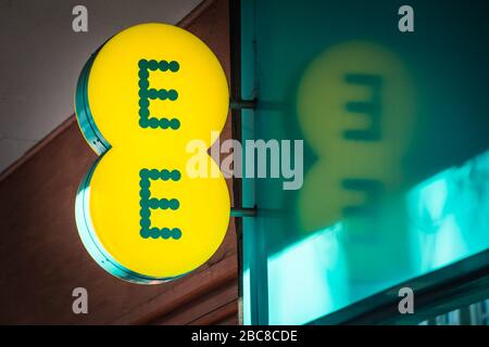 EE-Mobilfunknetz - Außenlogo/Beschilderung - London Stockfoto