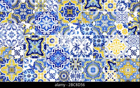 Azulejos Fliesentapete. Traditionelle portugiesische Mosaik, horizontale Fliesendebeation. Aquarellbilder, blaue und gelbe Kacheln. Antike Keramik titierbar, Erbe. Alte, bemalte Platte, Blumenmuster Stockfoto