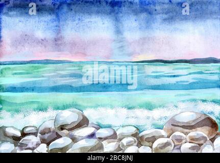 Aquarell handgezeichnete Landschaft mit Kieselstrand und Meer Stockfoto