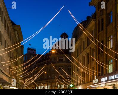 Weihnachtsbeleuchtung an der Bahnhofstraße in Zürich Stockfoto