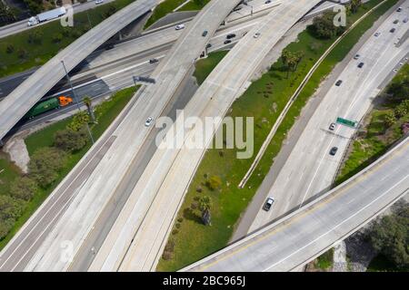 Luftansicht des Autobahnkreuzes El Toro Y Stockfoto