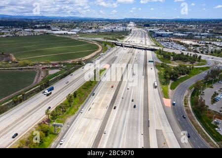 Luftansicht des Autobahnkreuzes El Toro Y Stockfoto