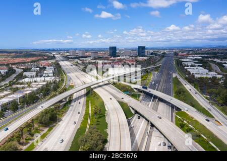 Luftansicht des Autobahnkreuzes El Toro Y Stockfoto