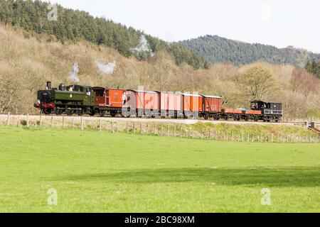 Eine Dampfeisenbahn auf der Llangollen-Bahn Stockfoto