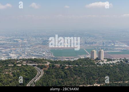 Blick auf Haifa von der Aussichtsplattform der Universität, Israel Stockfoto