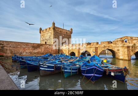 Sqala du Port, ein Turm im Hafen von Essaouira, Marokko Stockfoto