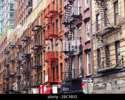 Feuer entweicht, Manhattan, New York City, USA Stockfoto